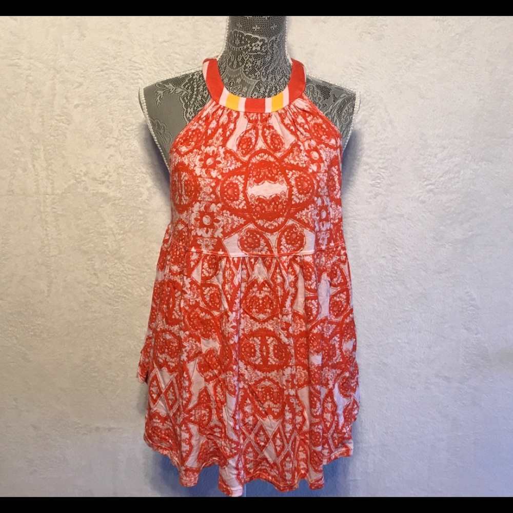 FREE PEOPLE feminine sleeveless top